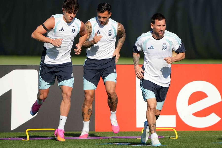 Lionel Messi in training with Argentina Lionel Messi in training with Argentina