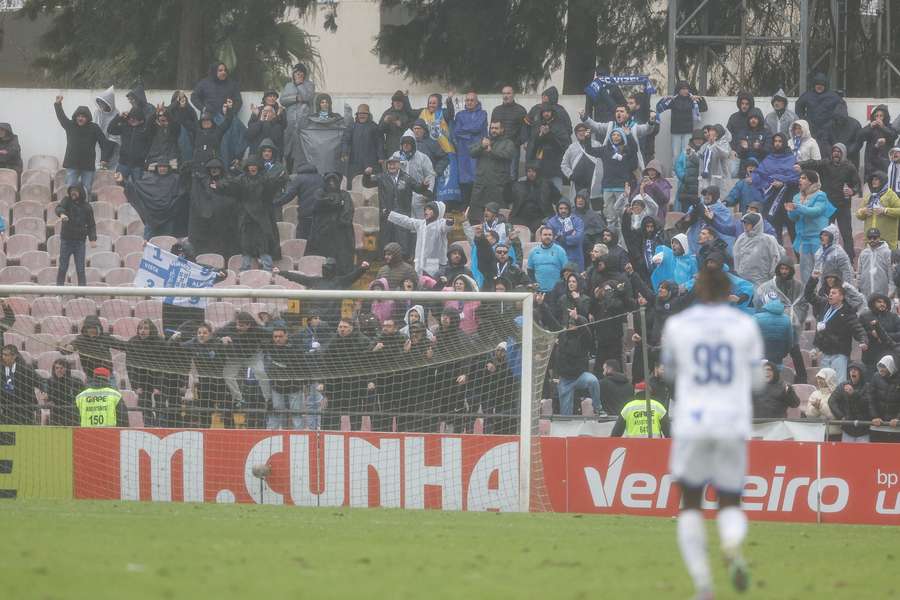 Adepto do Vizela agrediu jogador do Penafiel