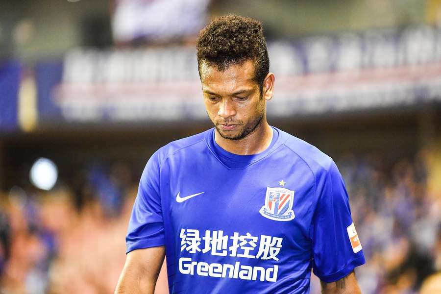 Fredy Guarín agravó su dependencia al alcohol en China, mientras jugaba en el Shanghai Shenhua Fredy Guarín agravó su dependencia al alcohol en China, mientras jugaba en el Shanghai Shenhua