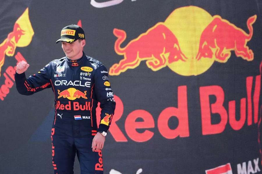 Max Verstappen lidera isolado o campeonato do Mundo de Fórmula 1