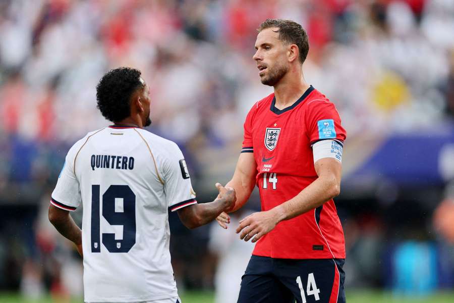 Jordan Henderson ao serviço de Inglaterra no Mundial