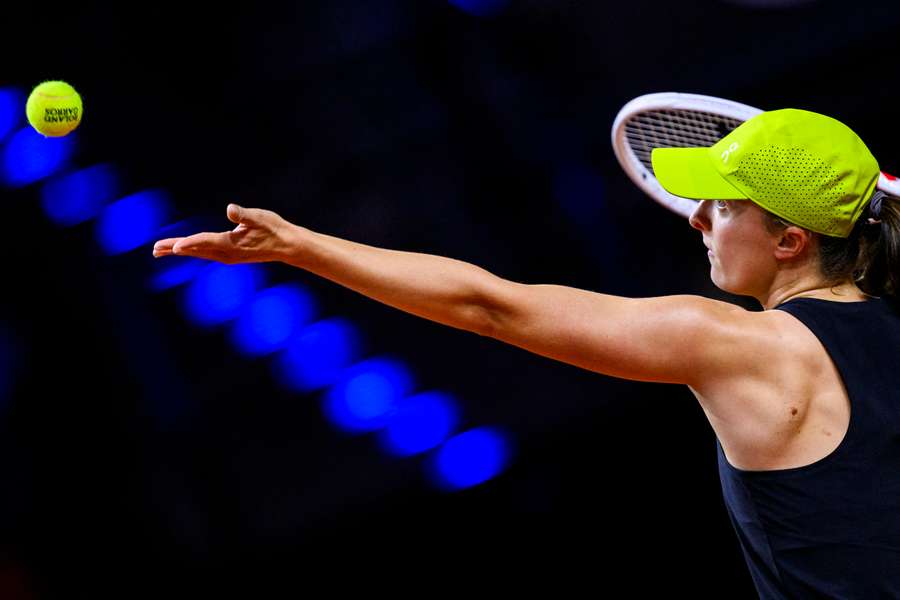 Iga Swiatek face un break valoros la Stuttgart și o elimină pe Jana Fett