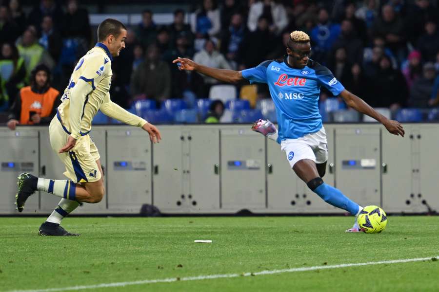 Napoli's Nigerian forward Victor Osimhen returned during the Italian Serie A football match between Napoli and Hellas Verona