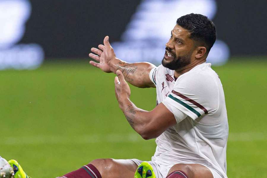 Hulk ainda não convenceu os adeptos do Fluminense Hulk ainda não convenceu os adeptos do Fluminense