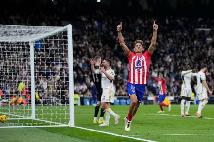 Marcos Llorente celebra el gol del empate