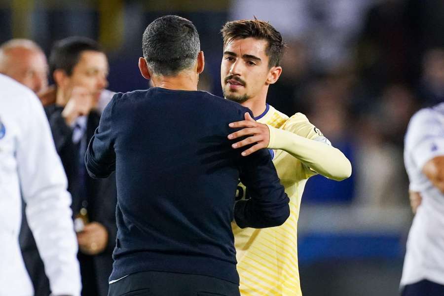 Rodrigo Conceição saúda Sérgio Conceição no final de um jogo do FC Porto Rodrigo Conceição saúda Sérgio Conceição no final de um jogo do FC Porto