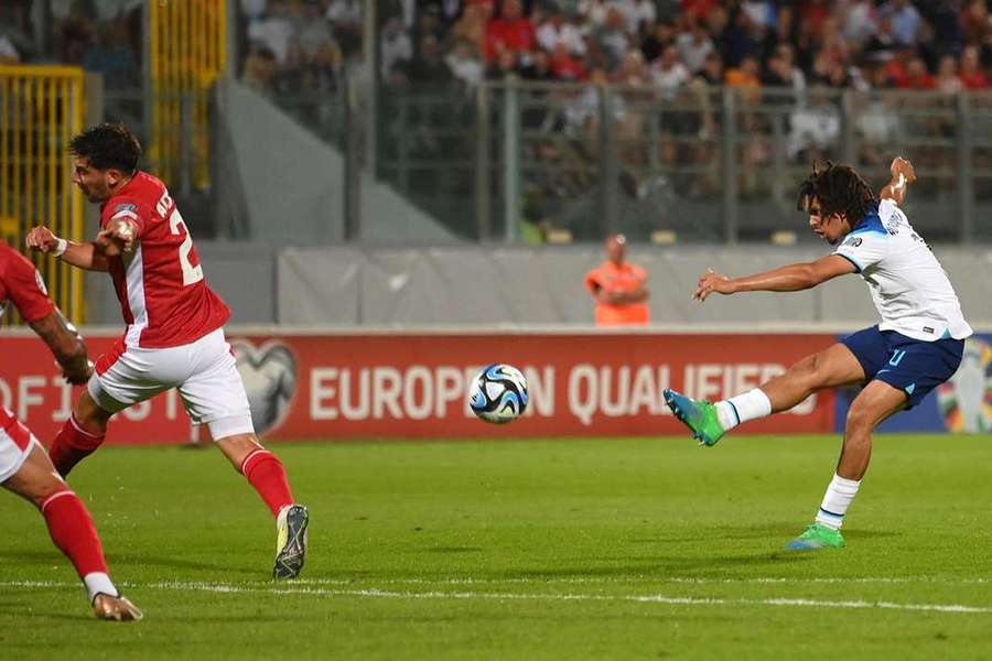 England defender Trent Alexander-Arnold shoots and scores