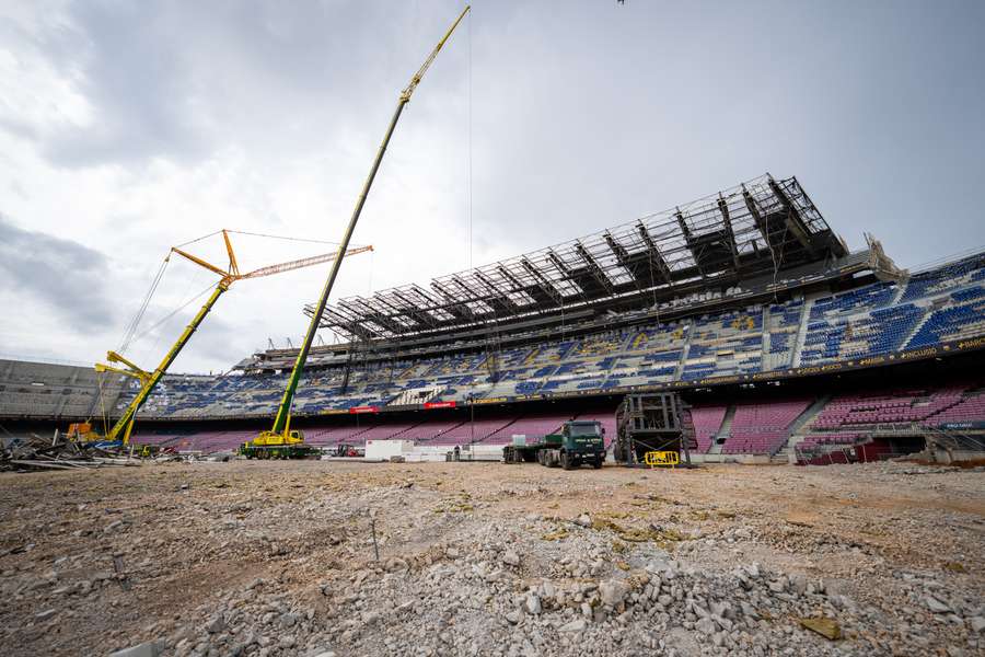 Camp Nou zmenil svoju tvár.