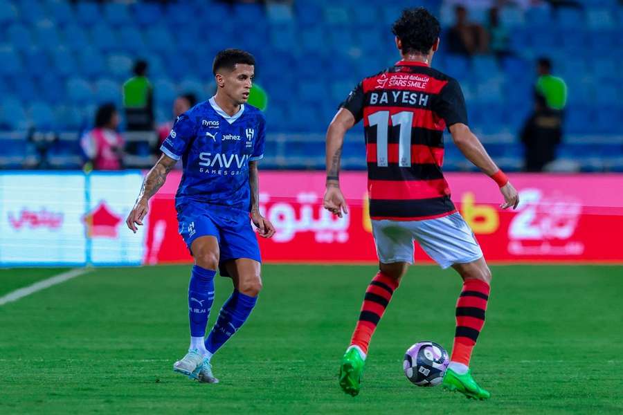 João Cancelo ao serviço do Al Hilal