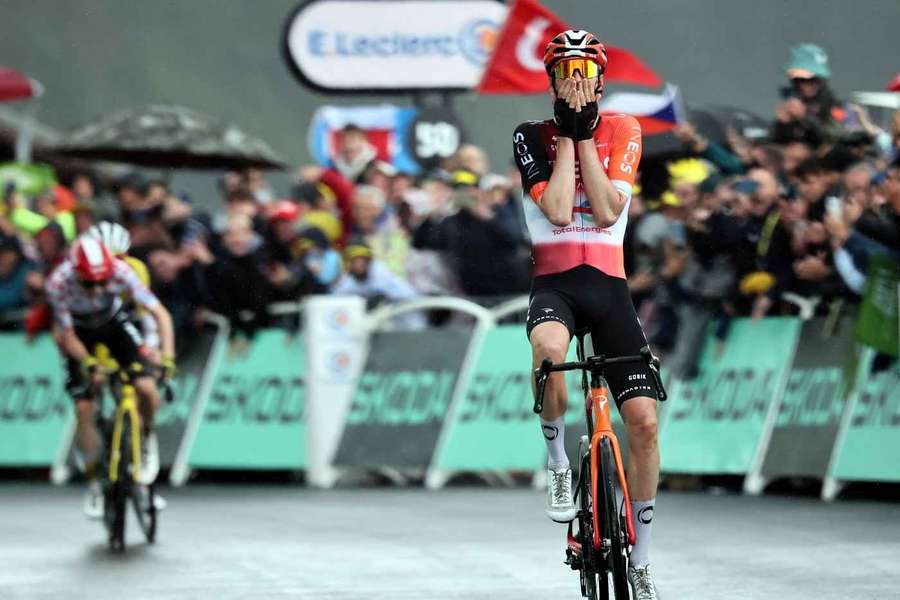 Arensman zaknihoval druhý etapový triumf. Arensman zaknihoval druhý etapový triumf.