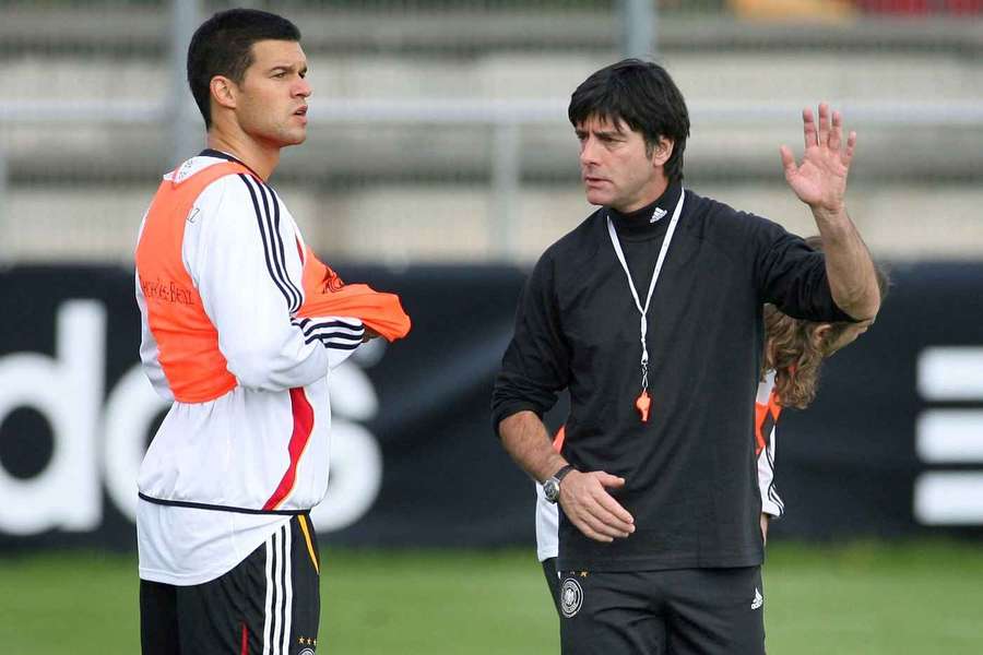 Ballack (l.) und Löw (r.) im Jahr 2006