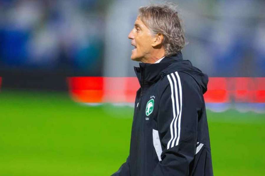 Trenér reprezentace Saúdské Arábie Roberto Mancini