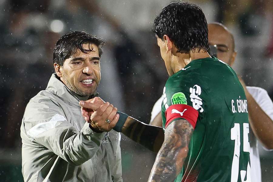 Abel Ferreira festeja o Paulistão