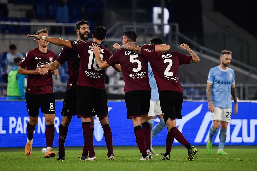 Una Salernitana sorprendente beffa la Lazio