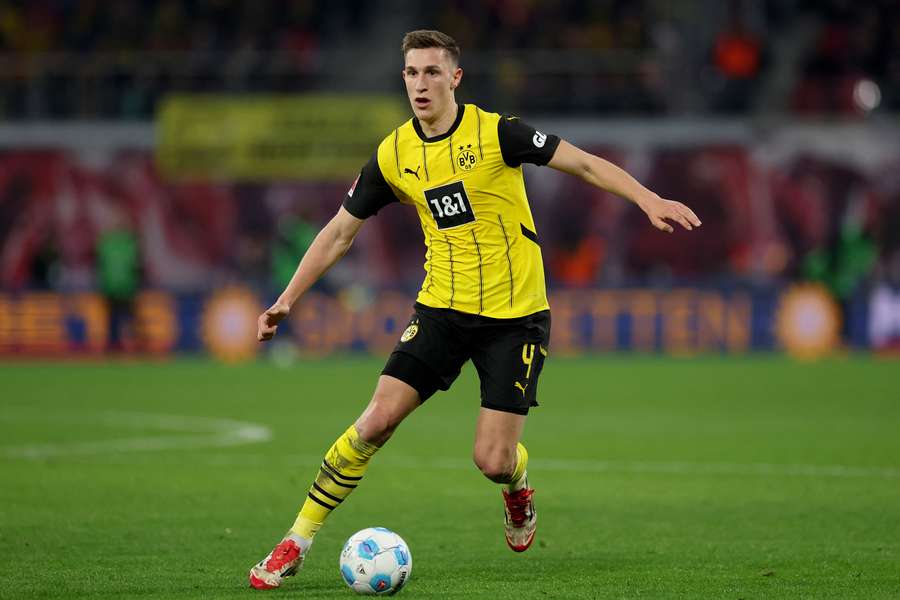 Nico Schlotterbeck avec Dortmund.