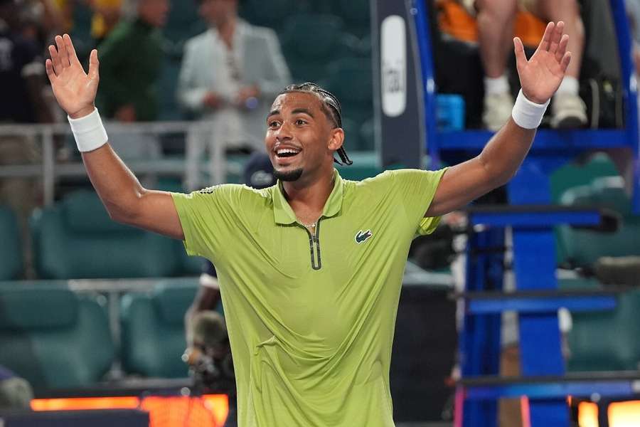 Fils dopo la vittoria Fils dopo la vittoria