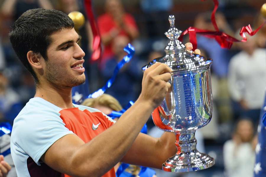 Alcaraz, deseando medirse en la pista a Djokovic.