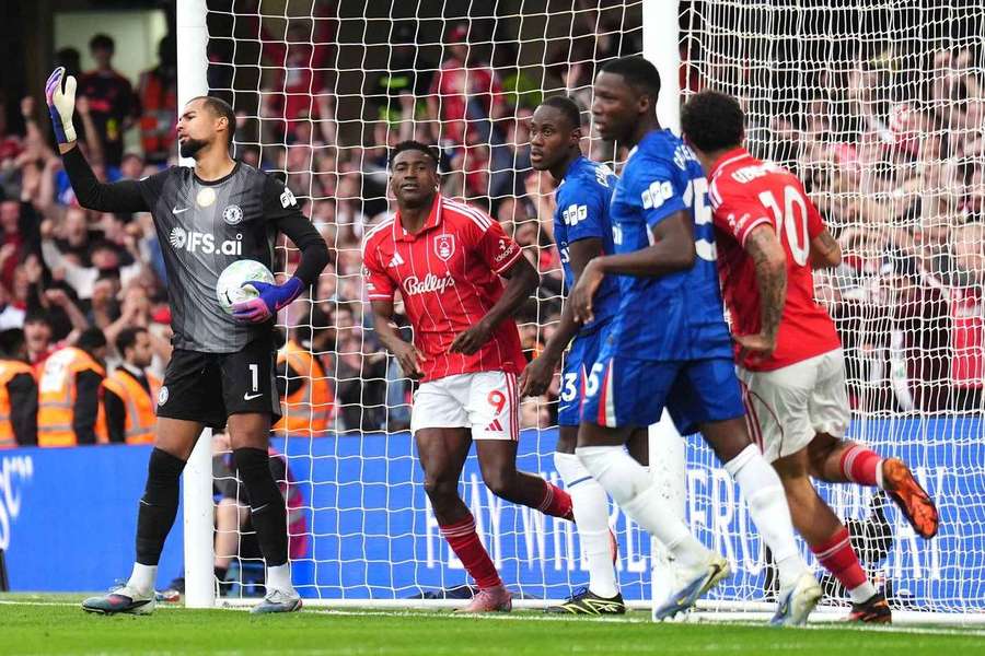 Nottingham Forest venceu o Chelsea por 1-3