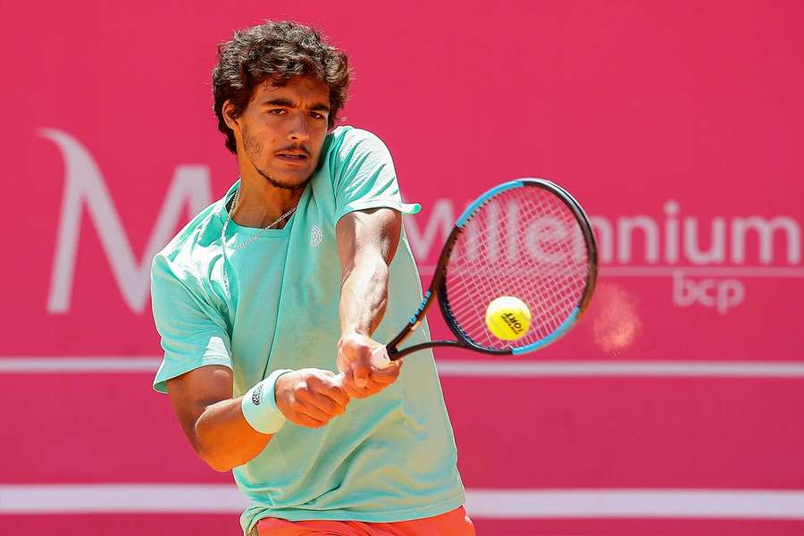Francisco Cabral vai jogar ao lado de João Sousa