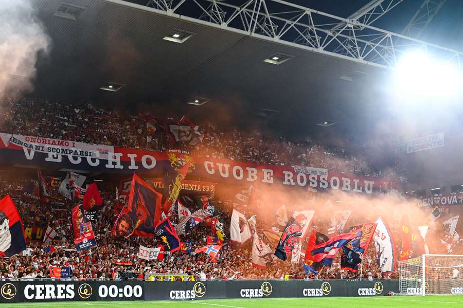 La curva del Genoa La curva del Genoa