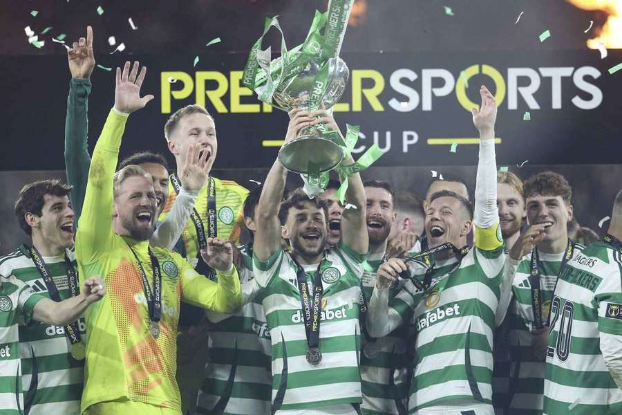 Celtic Glasgow feiert den Gewinn des schottischen Ligapokals