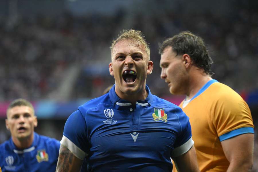 A Itália conquista sua segunda vitória nesta Copa do Mundo de Rugby
