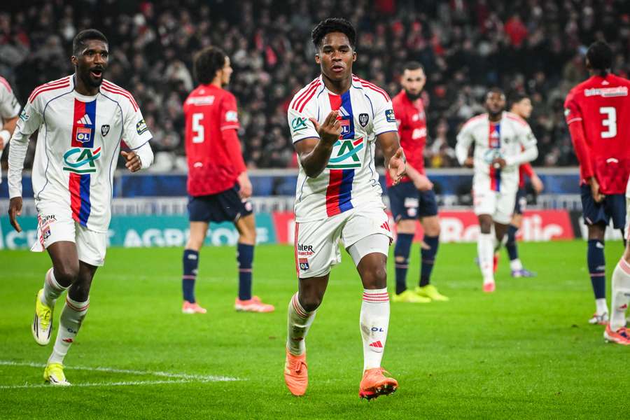 Endrick célébrant son but ce dimanche soir.