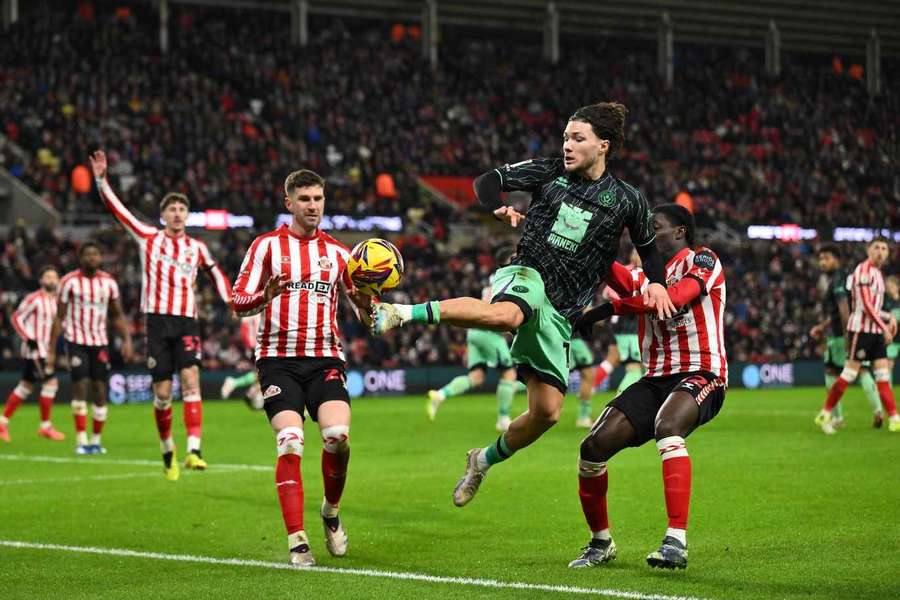 Callum O'Hare of Sheffield United in action against Sunderland during the 2024/25 season