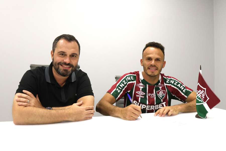Renê assinou por dois anos com o Fluminense