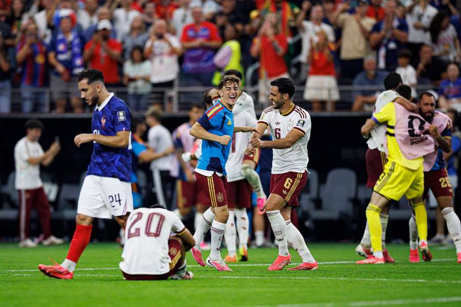 Majoritatea jucătorilor prezenți la Cupa Mondială 2026 au optat pentru ghete de culoare roz Majoritatea jucătorilor prezenți la Cupa Mondială 2026 au optat pentru ghete de culoare roz