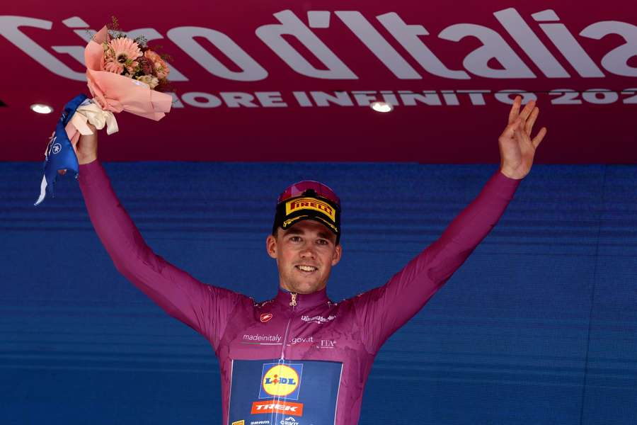 Mads Pedersen puissance 4 sur le Giro