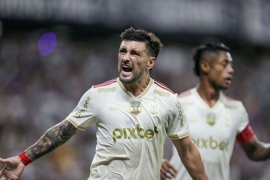 Arrascaeta abriu o placar em Ceará 1x1 Flamengo