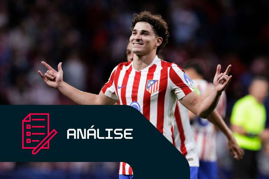 Julián Álvarez, do Atlético de Madrid, celebra o seu golo frente ao Eintracht Frankfurt