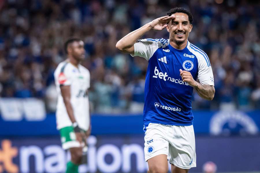 Christian fez dois gols na ótima vitória