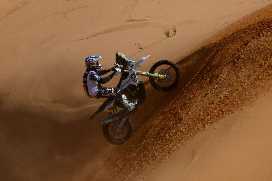 Luciano Benavides wint de negende etappe in de Dakar Rally