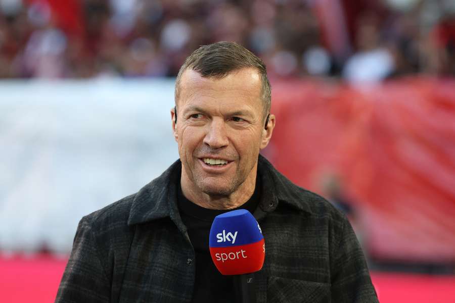 Zwischen Lothar Matthäus und Uli Hoeneß ist das Tischtuch wohl endgültig zerschnitten.