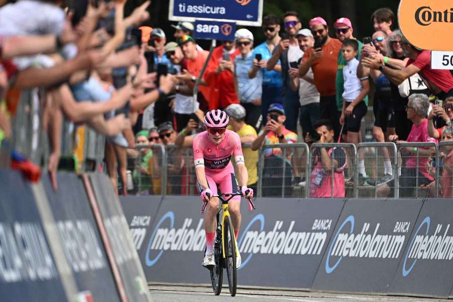 Vingegaard, feliz tras ganar la etapa