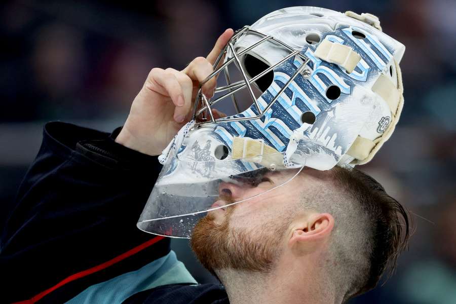 Philipp Grubauer ist Eishockey-Torwart bei den Seattle Kraken.