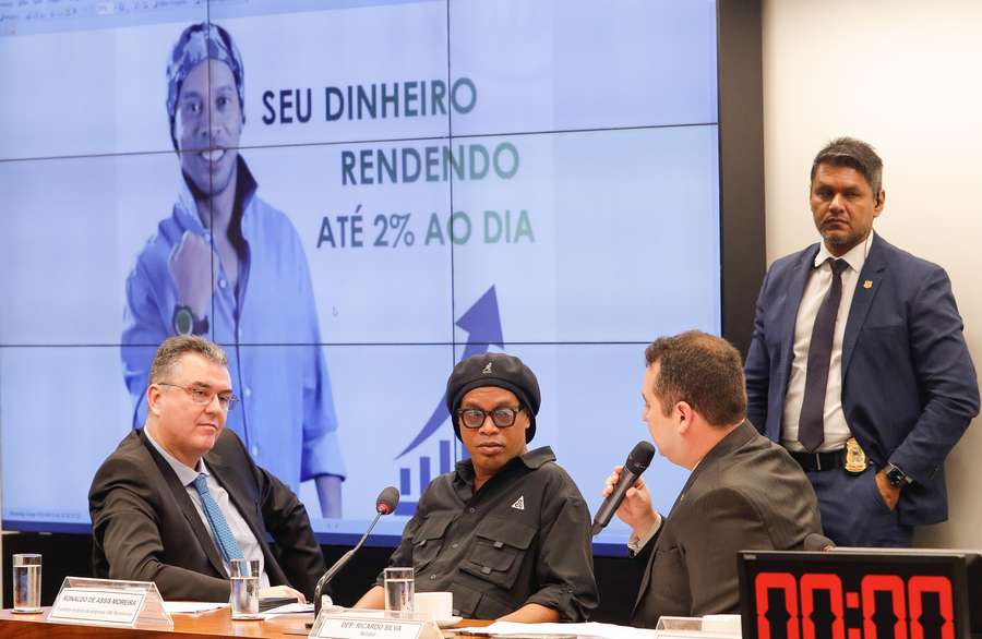 Ronaldinho, durante la comisión parlamentaria