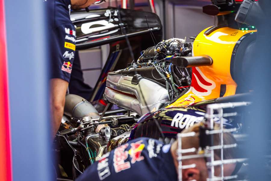 A incidência da eletrónica nas unidades de potência dos carros será cada vez maior