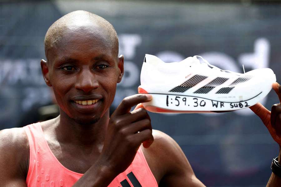 Las zapatillas, un elemento clave para el récord de maratón de Sawe