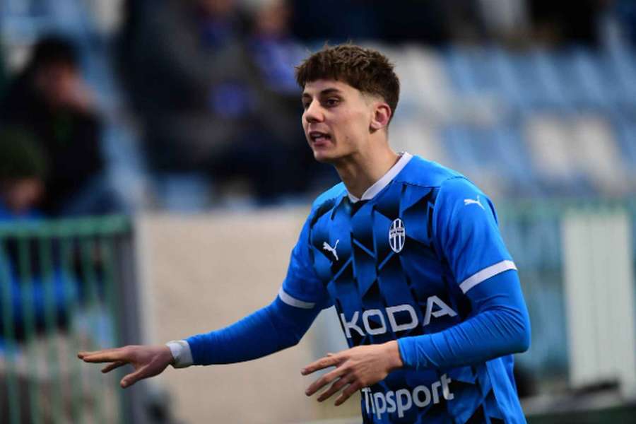 Mladá Boleslav hraje o ligové body s Jabloncem. Mladá Boleslav hraje o ligové body s Jabloncem.