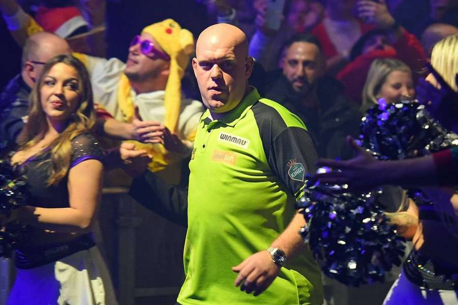 Van Gerwen claims players lied about Covid at World Championships