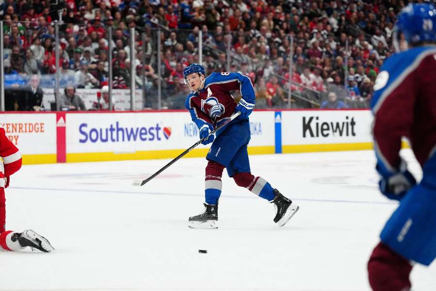 Colorado Avalanche defenseman Cale Makar passes the puck in the second period against the Detroit Red Wings 