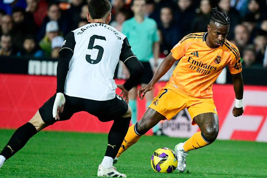 Real Madrid - Valencia: Dónde ver, previas, alineaciones probables y cuotas