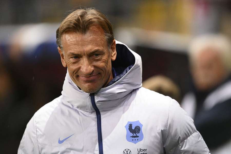 Bondscoach Hervé Renard won zijn eerste twee oefenduels met de Franse vrouwen