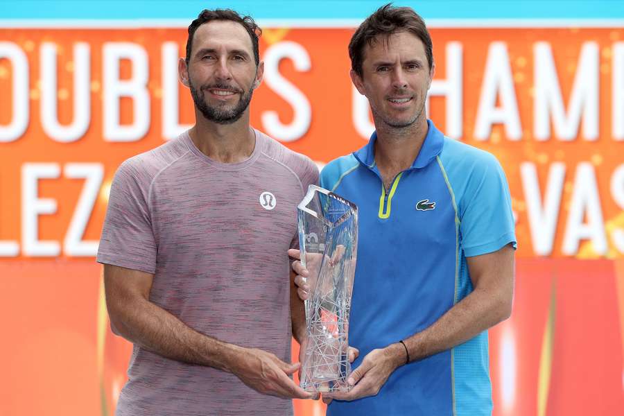 El mexicano González y el francés Roger-Vasselin ganan en dobles del Masters de Miami