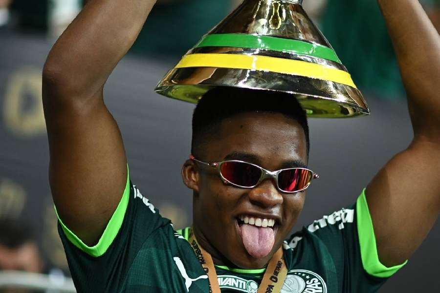Endrick conquistou a Supercopa do Brasil com o Palmeiras neste ano