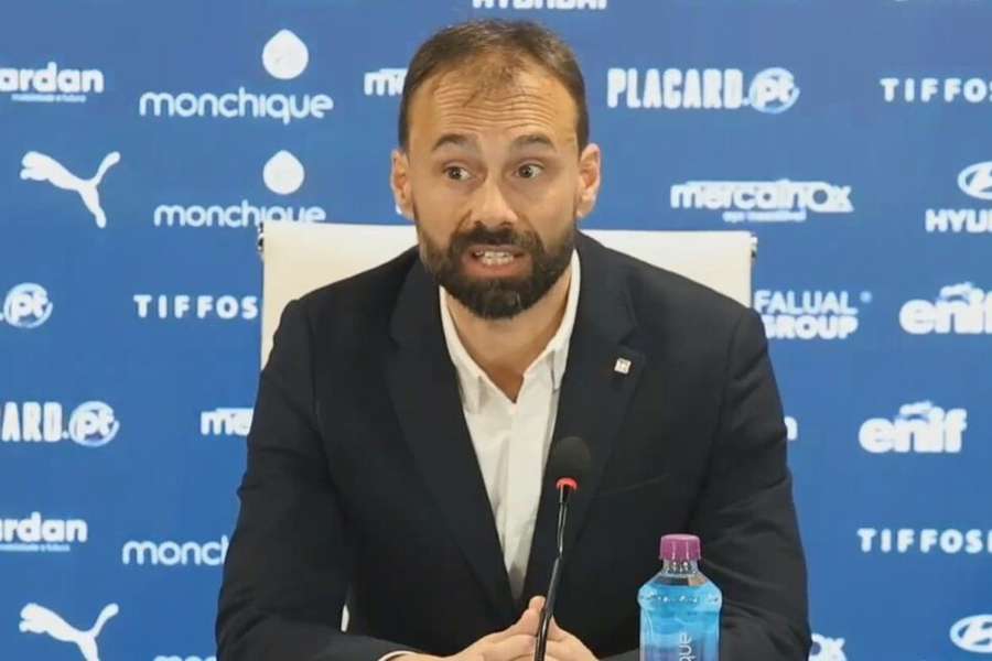 Hugo Oliveira, treinador do Famalicão