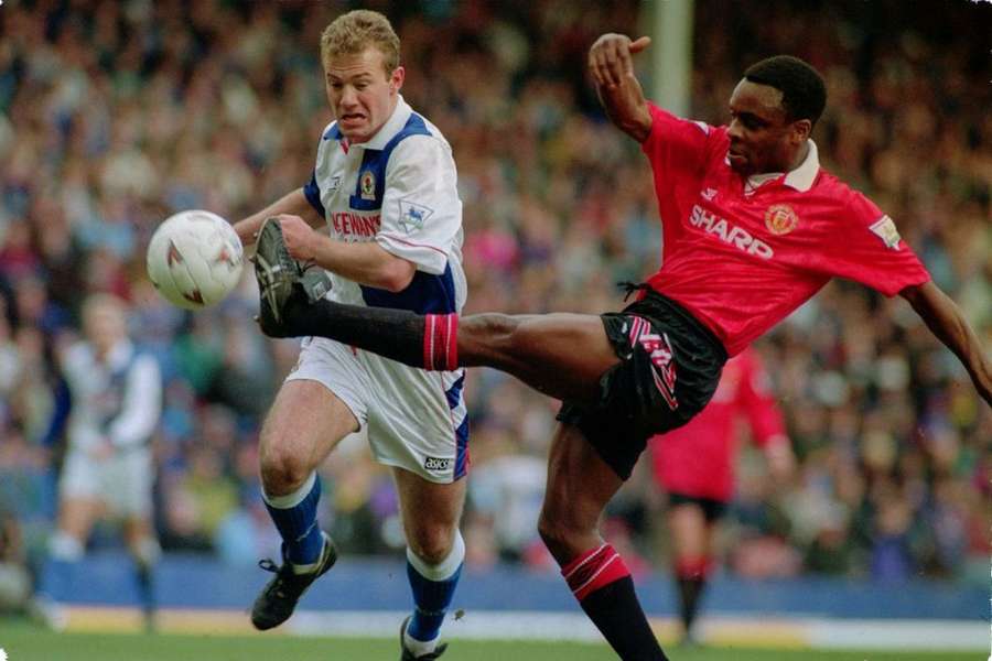 Paul Parker fez mais de 100 jogos em cinco anos no Manchester United